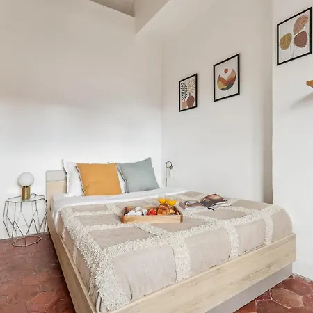 Latin Quarter With Mezzanine - Cityapartmentstay Apartment